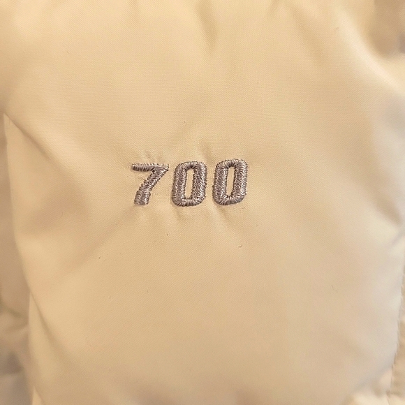 GUC North Face Womens Cream Coat M - Picture 4 of 11